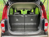 普段のお買い物や通勤、送迎等に十分な荷室スペースを確保しております。セカンドシートを倒すと、大きな荷物の積載も可能です♪
