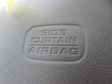 サイドカーテンエアバッグ