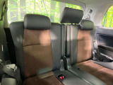 3列目シートはもちろん状態良好☆大人でもゆったりと座って頂けますので、大人数でのお出かけもラクラクです♪ご家族で、気の知れた仲間で、ドライブに行くのが楽しみですね♪