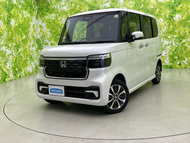 N-BOXカスタム  4WDヒョウジュン