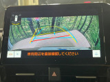 【バックカメラ】駐車時に後方がリアルタイム映像で確認できます。大型商業施設や立体駐車場での駐車時や、夜間のバック時に大活躍!運転スキルに関わらず、今や必須となった装備のひとつです!