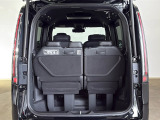 荷室もお荷物が十分に積み込める大きさです。