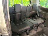 3列目シートはもちろん状態良好☆大人でもゆったりと座って頂けますので、大人数でのお出かけもラクラクです♪ご家族で、気の知れた仲間で、ドライブに行くのが楽しみですね♪
