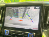【バックカメラ】駐車時に後方がリアルタイム映像で確認できます。大型商業施設や立体駐車場での駐車時や、夜間のバック時に大活躍!運転スキルに関わらず、今や必須となった装備のひとつです!