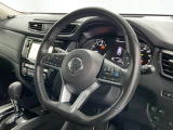 ステアリングも使用感が少なく、きれいな状態となっております。