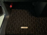 純正フロアマット