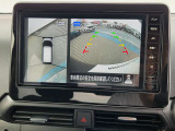 アラウンドビューモニターは車庫入れの強い味方となってくれます。上から車を見下ろすように視ることで、駐車場枠内にビシッと真っ直ぐ停めれます!☆一度使ったらわかって頂けます☆