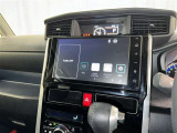 ディスプレイオーディオを装備。スマホとクルマをつなぐことで、これまでのナビに加えて、いろんなサービスが楽しめます。