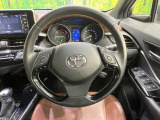 ステアリングも使用感が少なく、きれいな状態となっております♪