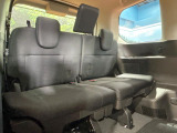 3列目シートはもちろん状態良好☆大人でもゆったりと座って頂けますので、大人数でのお出かけもラクラクです♪ご家族で、気の知れた仲間で、ドライブに行くのが楽しみですね♪