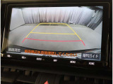 バックガイドモニターで、後方を確認しながら安心して駐車することができます。運転初心者も熟練者も必須の機能ですよ!