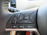 便利なステアリングオーディオスイッチが付いて走行中に便利です