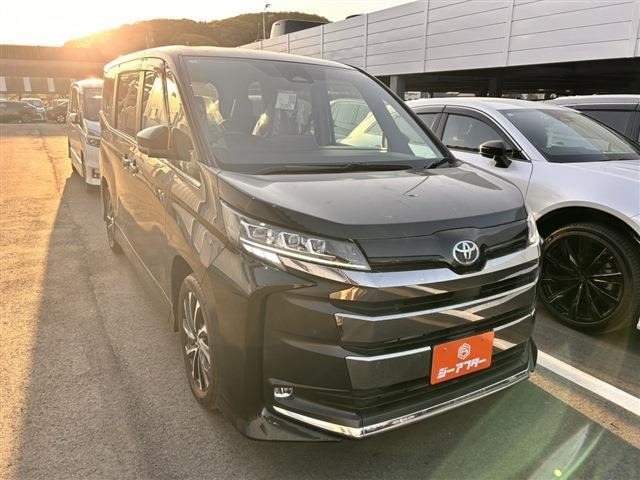 ノア 2.0 S-Z 禁煙 純正8インチディスプレイオーディオ