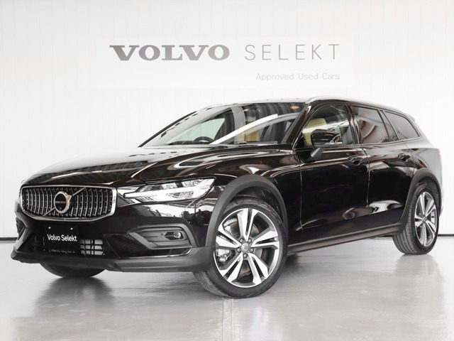 ボルボ V60クロスカントリー 