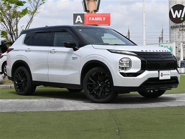 アウトランダーPHEV 2.4 ブラック エディション 4WD 修復歴無し