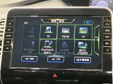 日産純正10インチ大画面ナビです。クリアな画質を楽しんでいただけるフルセグ地デジTVやDVD再生などなど、書ききれないほどの機能が満載です。