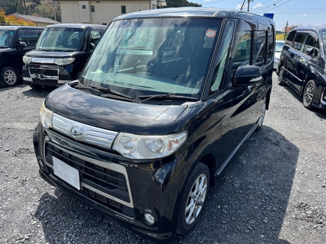 ダイハツ タントカスタム 