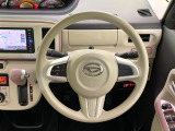 ステアリングも使用感が少なく、きれいな状態となっております♪