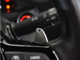 ◆パドルシフト装備◆オートマチック車でもミッション車のようなフィーリングを楽しめます。エンジンブレーキを使いたい時に役立ちます。