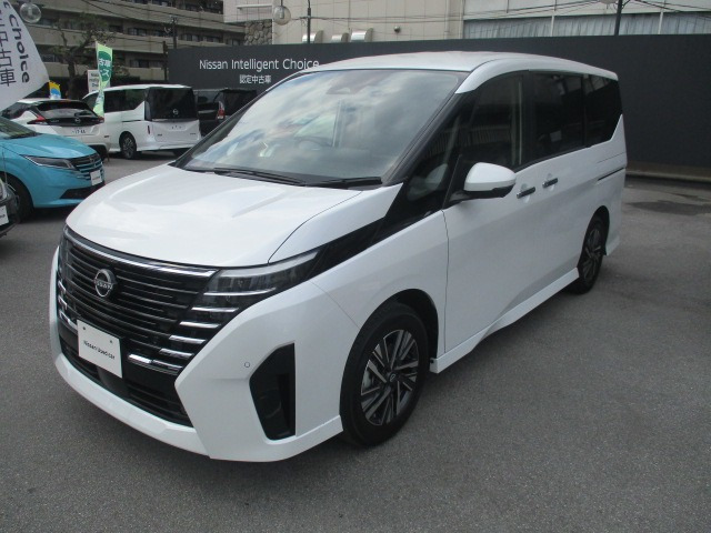 セレナ 1.4 e-POWER ハイウェイスターV 