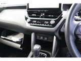 スイッチ類は運転席に集約!使いやすいです!