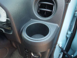 ■運転席ドリンクホルダー