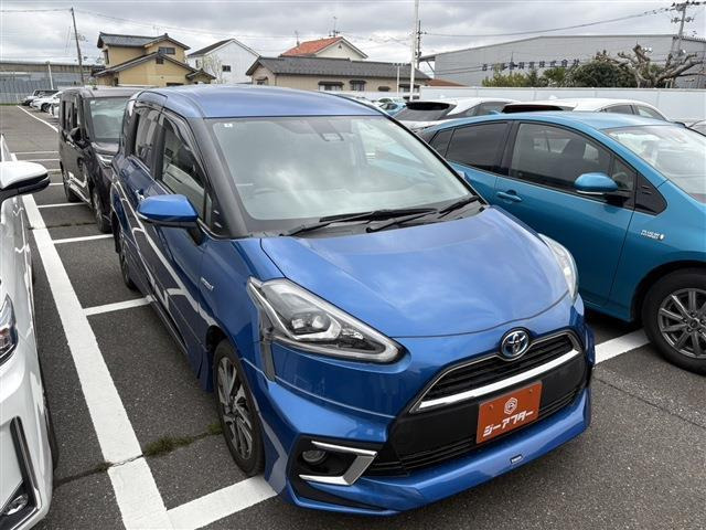 シエンタ ハイブリッド 1.5 G モデリスタエアロ 禁煙車 純正ナビ