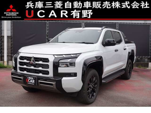 トライトン 2.4 GSR ディーゼル 4WD 