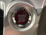 ワンプッシュでエンジンのスタート、ストップが出来て便利です。