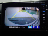 バックも安心のリアカメラ付いています。リアカメラがあると、いつでも安全にバックできますね。死角も減ります。3ビュー切り替え、ガイド線表示なので便利です。