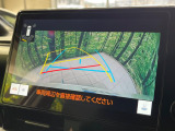 【バックカメラ】駐車時に後方がリアルタイム映像で確認できます。大型商業施設や立体駐車場での駐車時や、夜間のバック時に大活躍!運転スキルに関わらず、今や必須となった装備のひとつです!