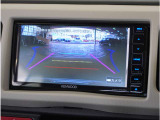 【バックカメラ】駐車が苦手な方でも安心してお乗りいただけます。リバース連動で画面が切り替わるのでとっても便利です。