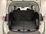 広々としたラゲージスペースを備えています。大きなものや長さのある荷物もしっかりと積み込めます。