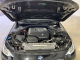 BMW 2.0L 直列4気筒ツインパワーターボ ガソリンエンジン :バルブトロニック(無段階可変バルブリフト)、ダイレクトインジェクションシステム、ダブルVANOS(吸排気無段階可変バルブタイミング)