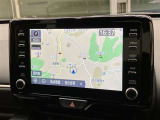 純正ナビを装備。タッチパネル式で使いやすく、お出かけもラクラクです。