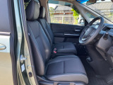内装ルームクリーニング済みです。しっかり綺麗にしていますので、是非、お確かめください。納車時にはもう一度キレイにいたしますよ!