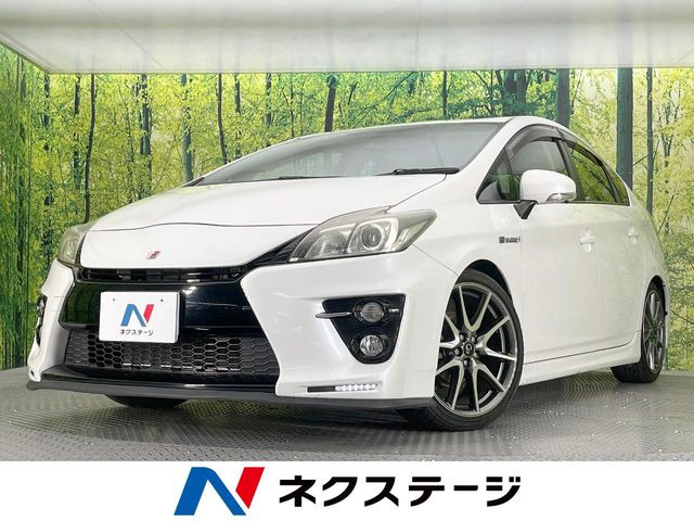 トヨタ プリウス 