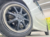 【アルミホイール】外観にマッチしたアルミホイールを装着しております。各種アルミホイールや、スタッドレスタイヤも取扱いしております。是非ご相談ください♪