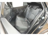 普段のお買い物や通勤、送迎等に十分な荷室スペースを確保しております。セカンドシートを倒すと、大きな荷物の積載も可能です