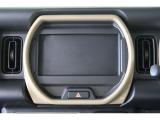 オーディオレス仕様車ですので、お客様好みのナビゲーションやオーディオが装着可能です。