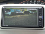 バックカメラ付です。後退時に後方を確認しやすくなっております!!