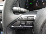 便利なステアリングスイッチ付き