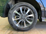 【純正14インチアルミホイール】外観にマッチした純正アルミホイールを装着しております。各種社外アルミホイールや、スタッドレスタイヤも取扱いしております。是非ご相談くださ