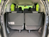 普段のお買い物や通勤、送迎等に十分な荷室スペースを確保しております。セカンドシートを格納すると、大きな荷物の積載も可能です♪