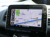 9インチの大型モニターを採用した日産純正メモリーナビゲーションが、目的地までご案内致しますので、初めての場所へも安心してお出かけ下さい♪