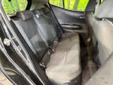コンパクトカーですが、セカンドシートは十分な広さがあり快適にお乗りいただけます♪シートを倒して大きな荷物を積んだりと、用途の幅が広い1台です。