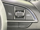 【クルーズコントロール】高速道路もラクラク走行。アクセルを離しても一定速度で走行ができ、長距離運転時の負担を軽減!加速・減速も簡単なスイッチ操作で調整できます。