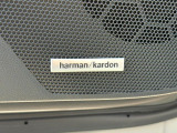 【ハーマンカードンサウンドシステム】高度なチューニング能力が搭載されており、高音質な音楽をお楽しみいただけます♪