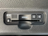 今や必需装備となりつつある、【ETC】搭載車!当店でセットアップが可能ですので、ご納車当日からご使用が可能です!高速道路料金のお支払いが楽々です!