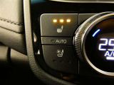 運転席と助手席には寒い時にうれしいシートヒーターが装備されてます。